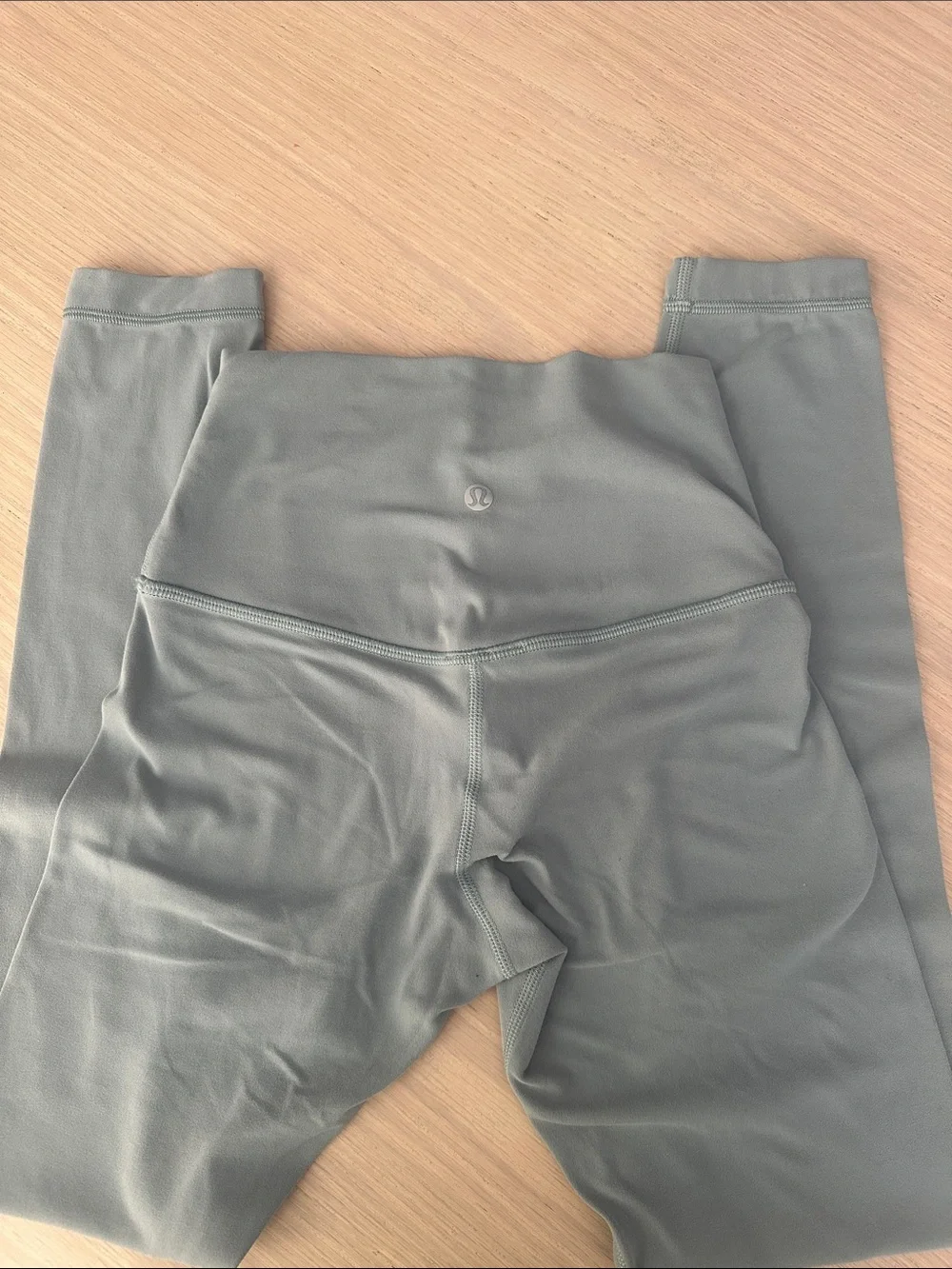 lululemon “Old” Align pants light teal HR 7/8 sz 2